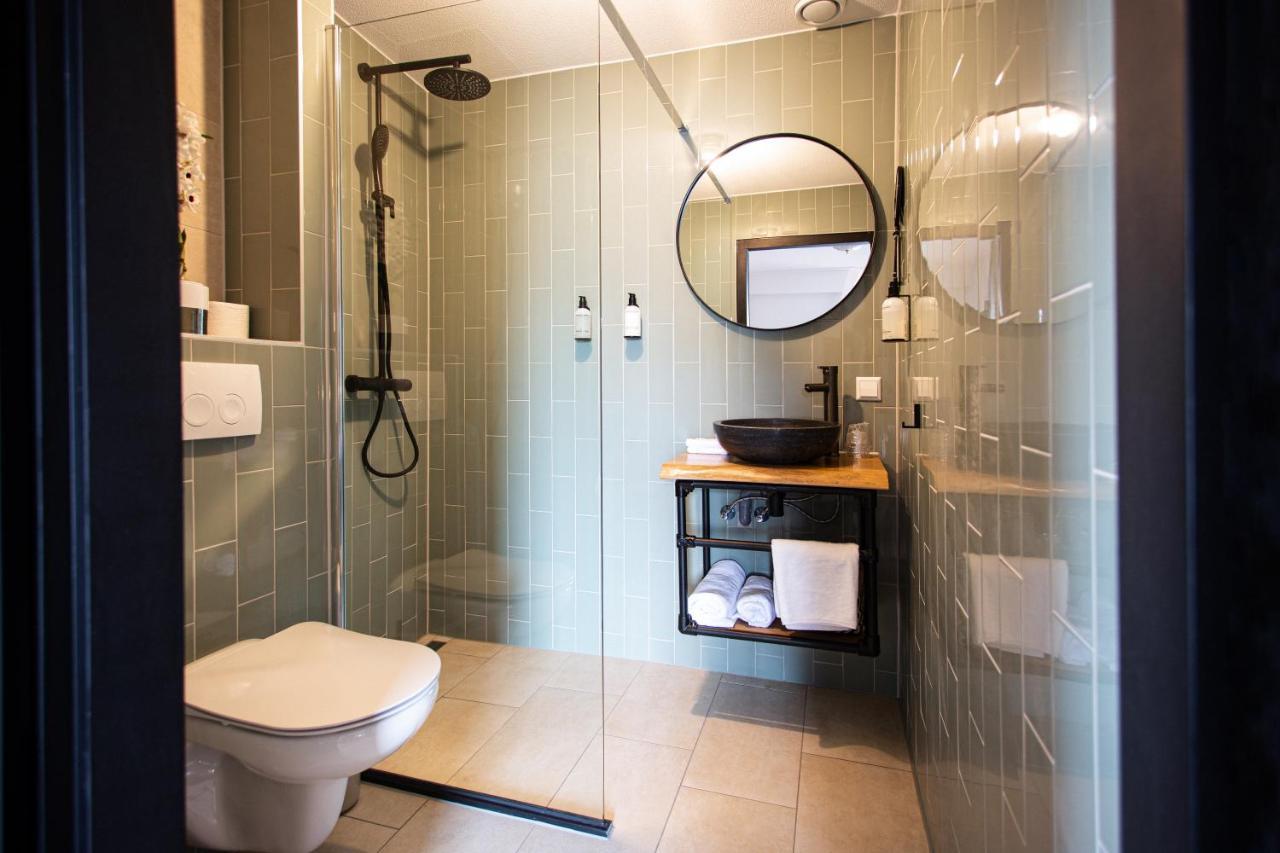 Boutique Hotel เอนเคาเซิน ภายนอก รูปภาพ